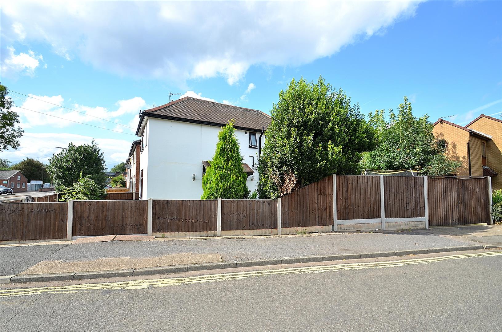 Meadow Lane, Long Eaton Robert Ellis Estate Agents